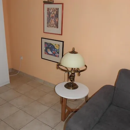 Apartment Am Waldrand Kall